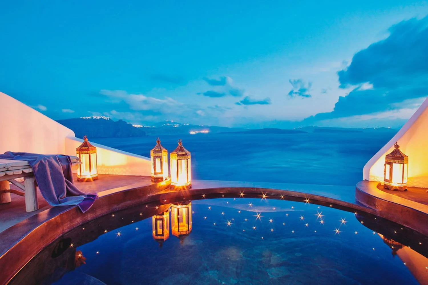 5 Greek Resorts That Will Make Your Holiday Magical